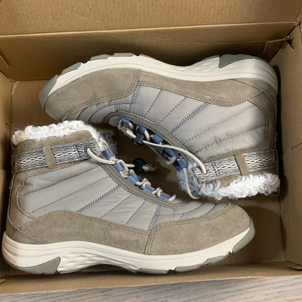NEW - Merrell Approach (9) - Picture 3 of 6